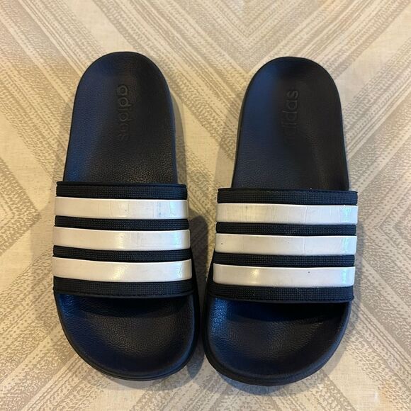 Adidas Men's Black & White Adilette Shower Slides - Picture 1 of 7